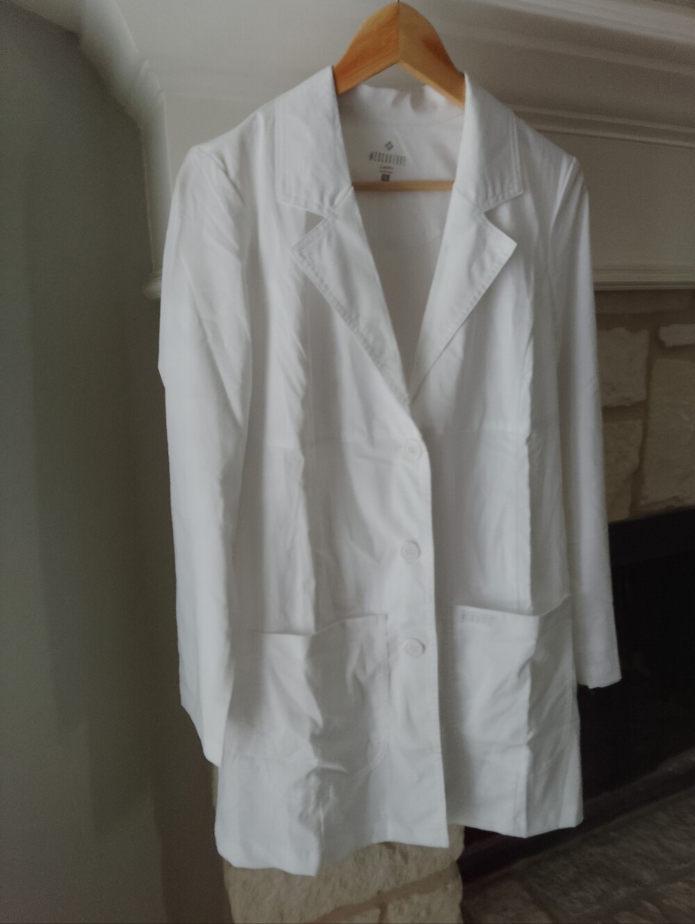 Med Couture Layers Log Medical Lab Coat NWOT